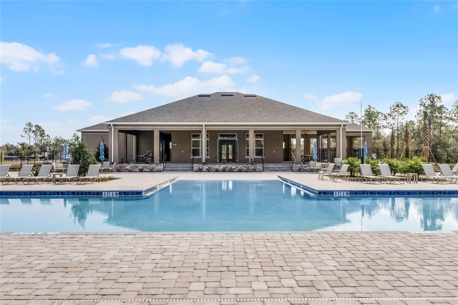 ARCHERS MILL - Residential