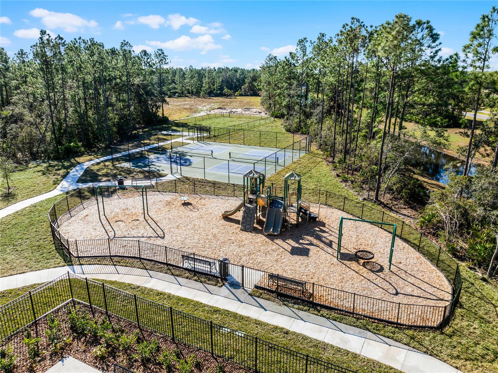ARCHERS MILL - Residential