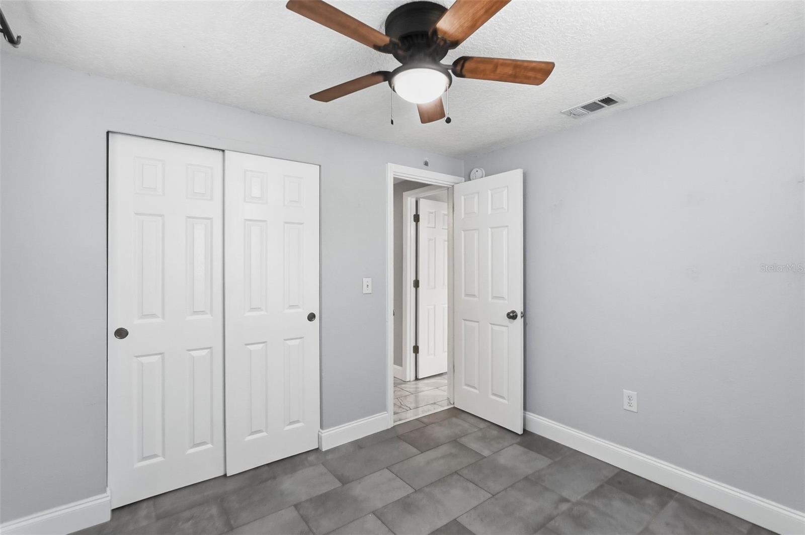 FLORIDA RETIREMENT VILLAGE - Residential