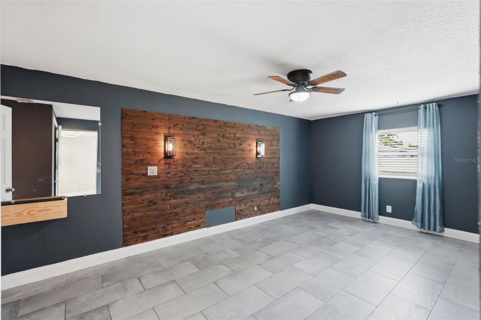 FLORIDA RETIREMENT VILLAGE - Residential
