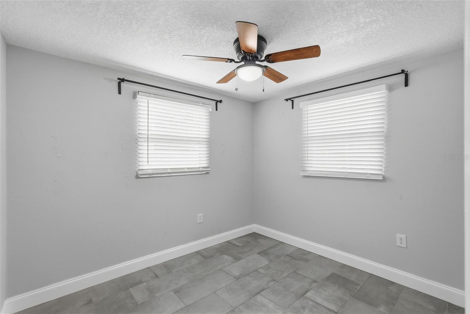 FLORIDA RETIREMENT VILLAGE - Residential