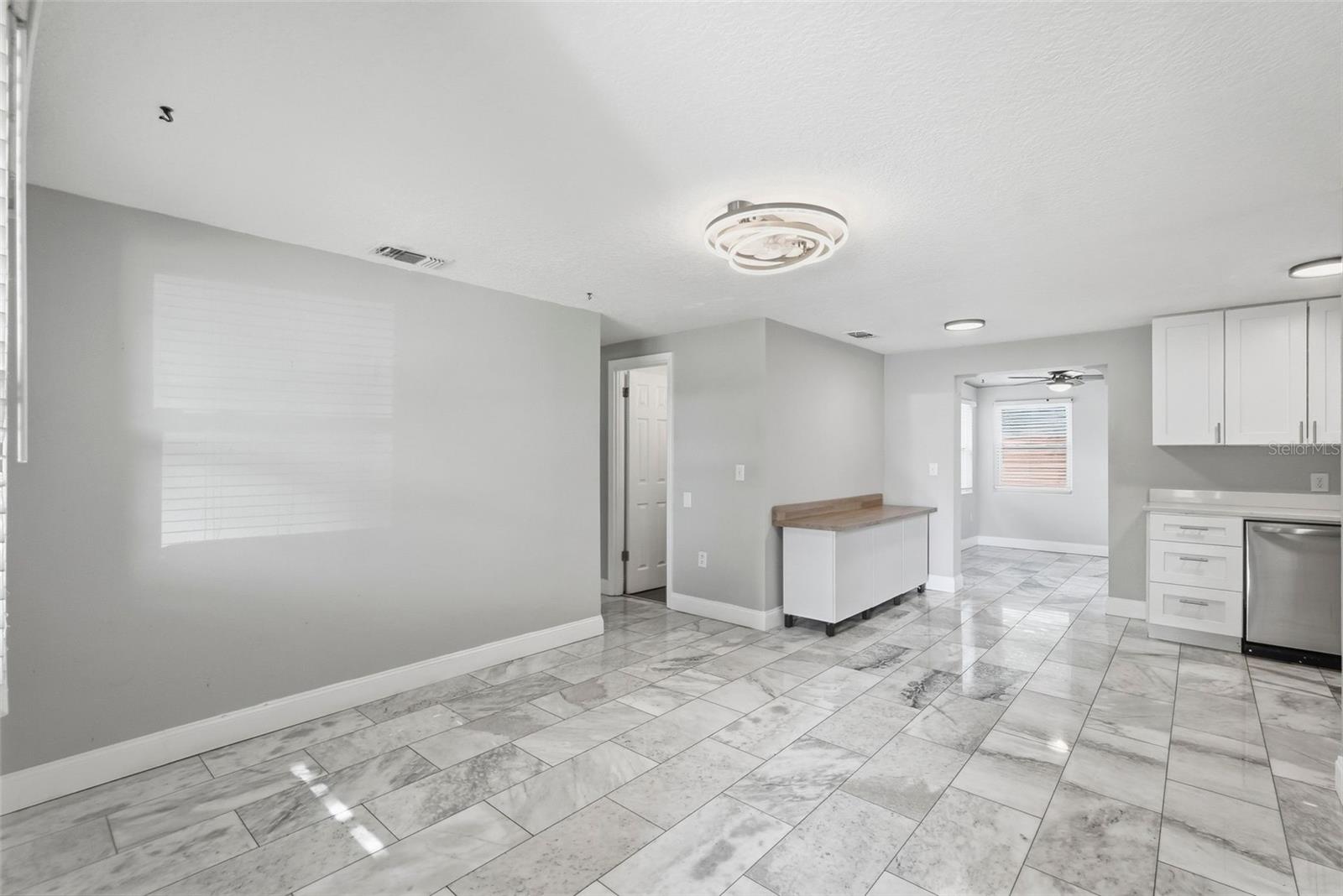 FLORIDA RETIREMENT VILLAGE - Residential
