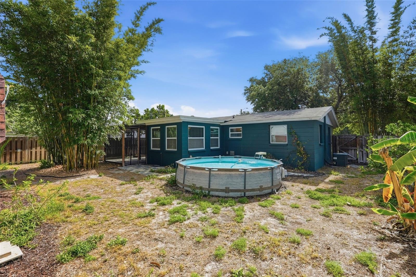 FLORIDA RETIREMENT VILLAGE - Residential