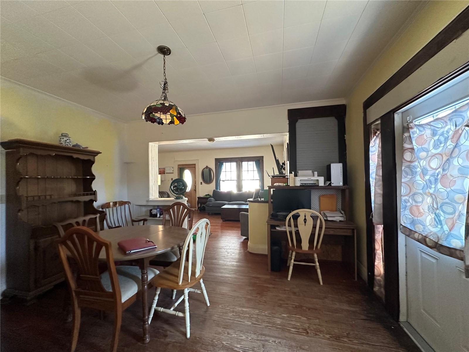 CARLTON & MCEWEN - Residential