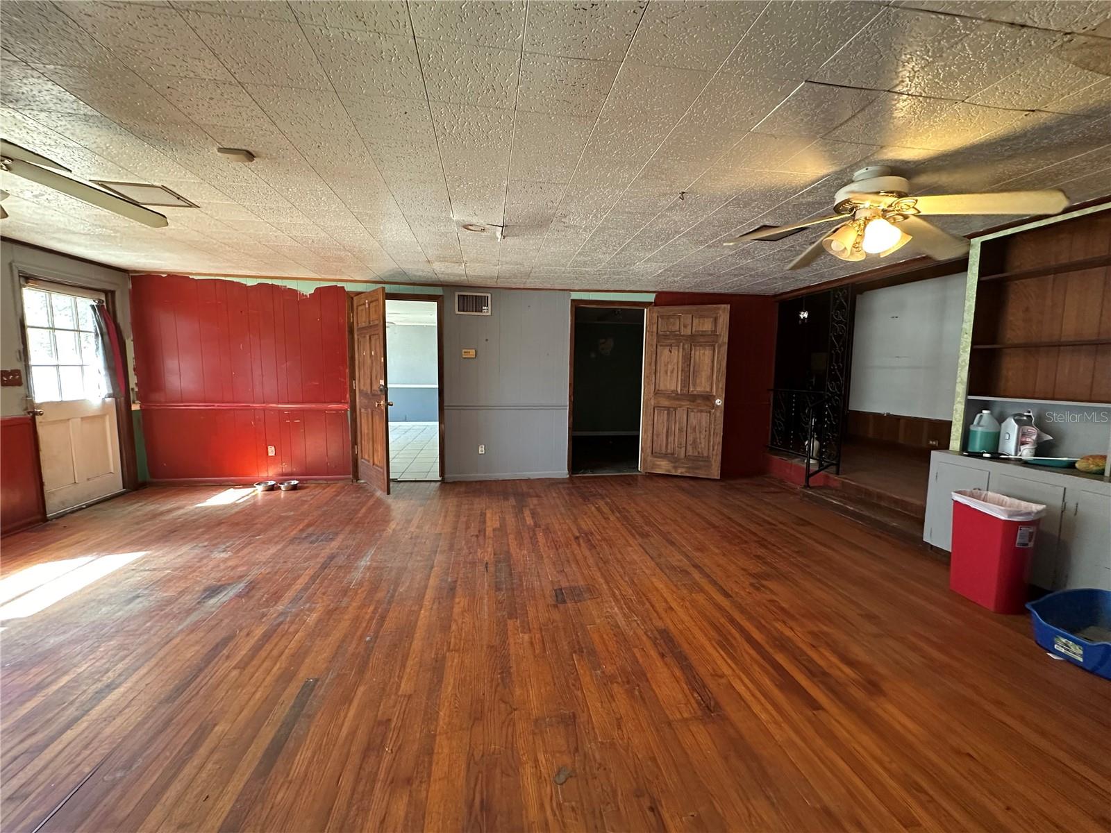 CARLTON & MCEWEN - Residential