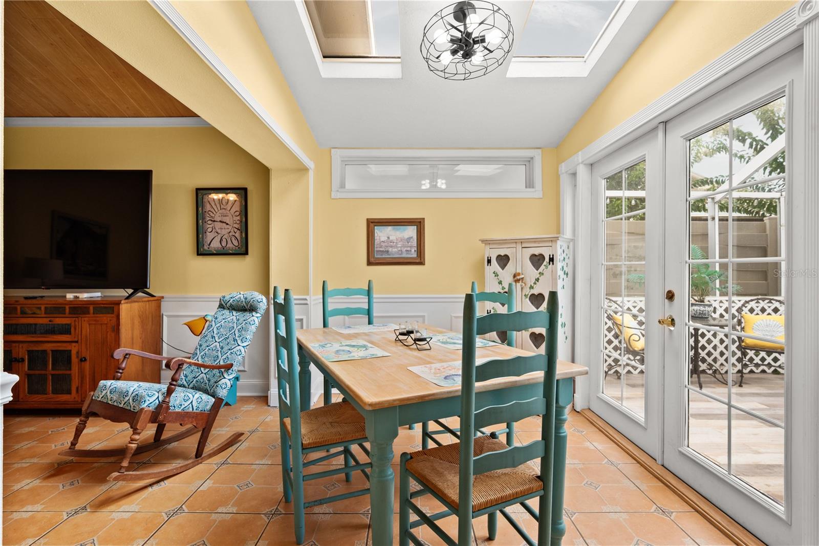 WINDING WOOD CONDO - Residential