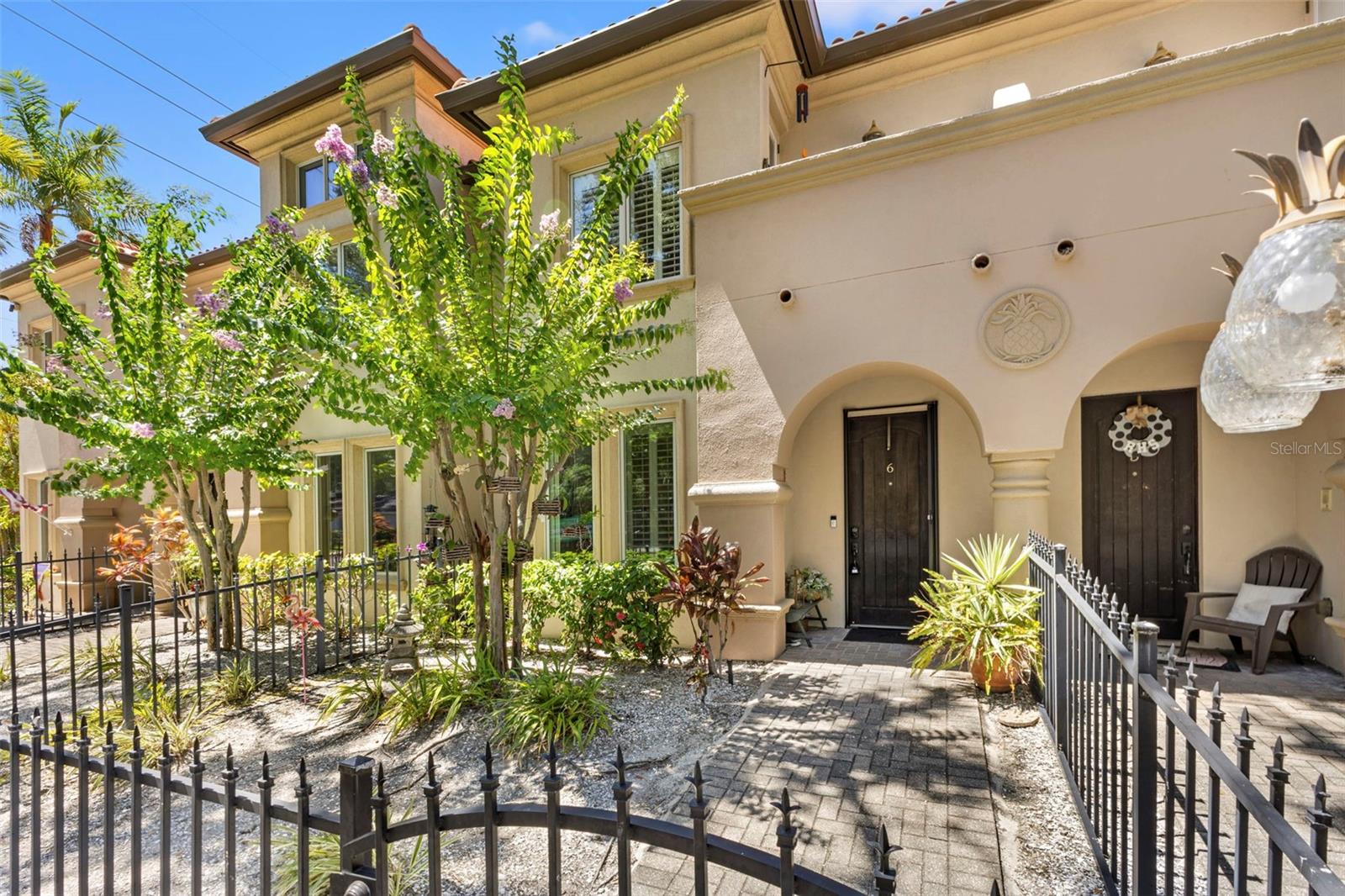 BELLAVILLA LUXURY TWNHMS - Residential