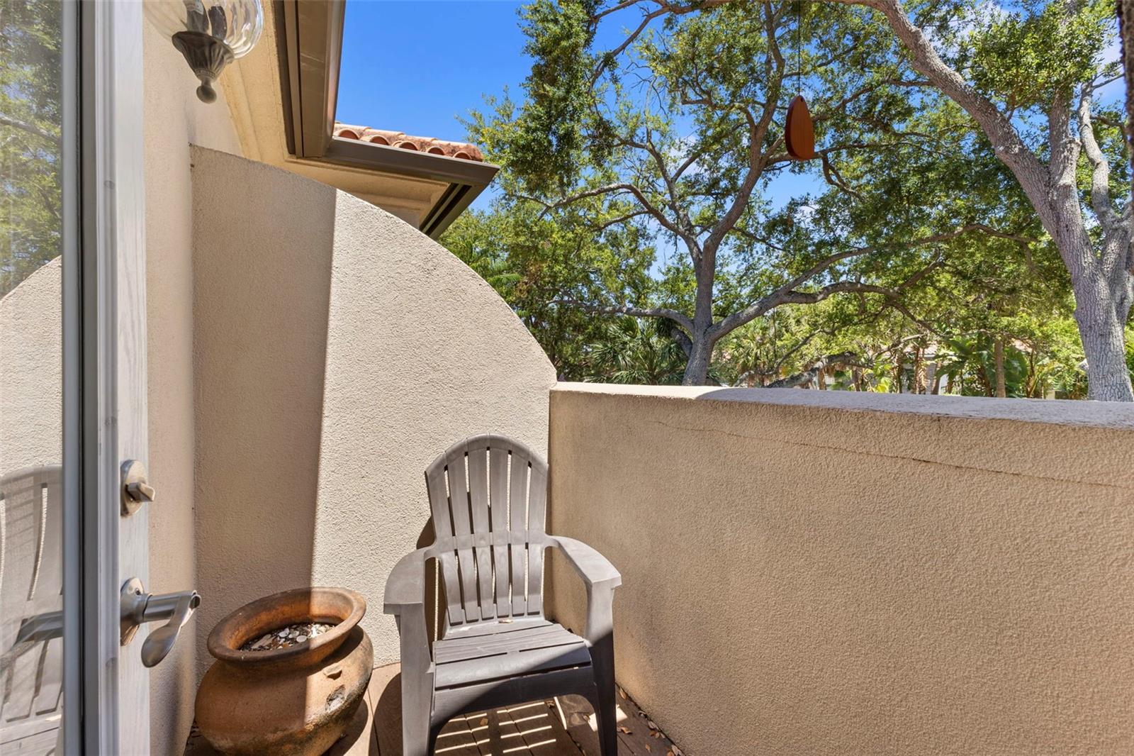 BELLAVILLA LUXURY TWNHMS - Residential