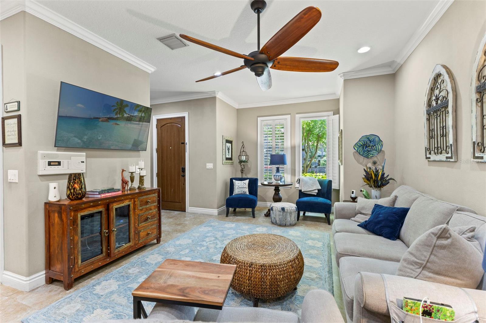 BELLAVILLA LUXURY TWNHMS - Residential
