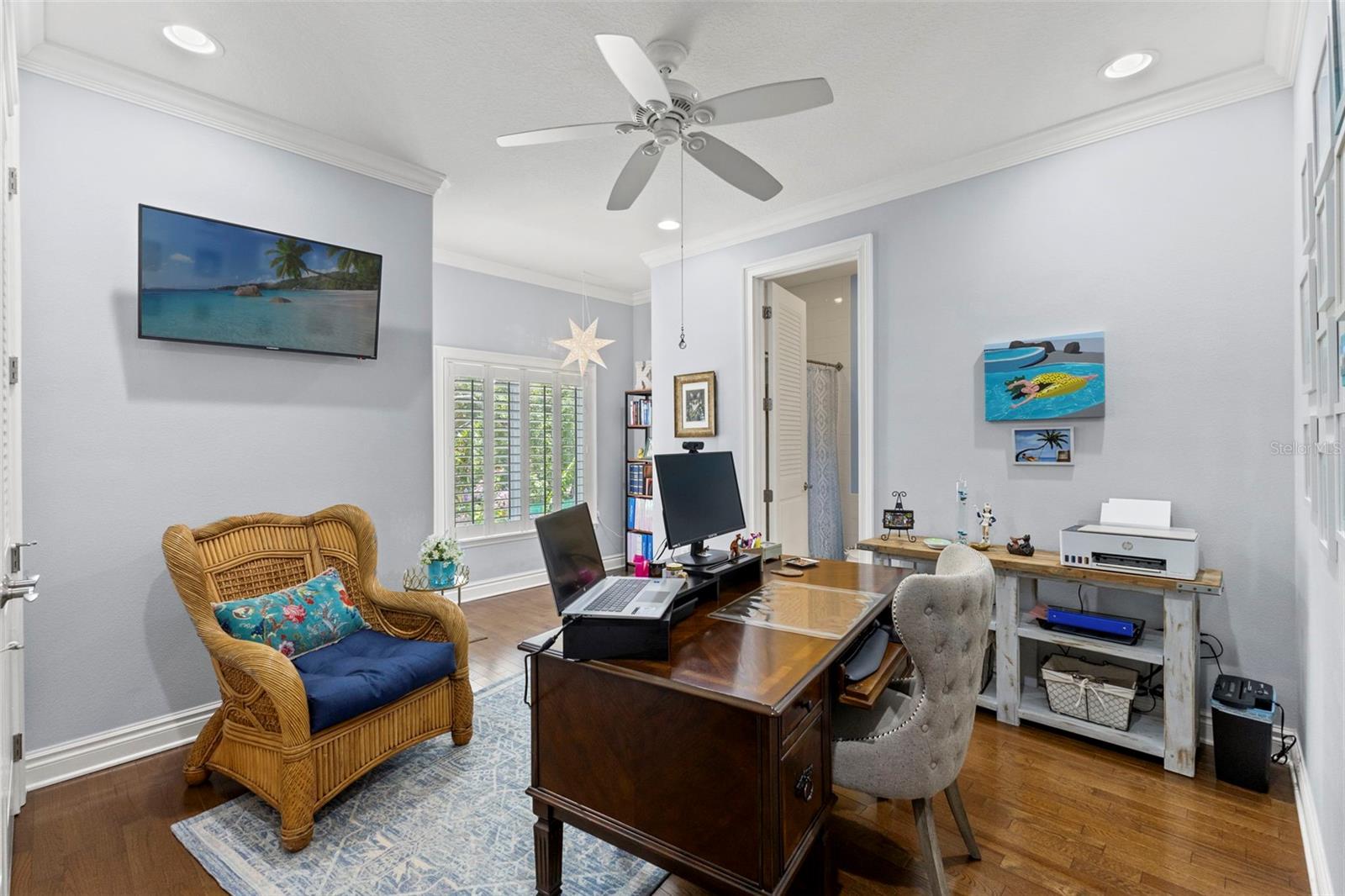 BELLAVILLA LUXURY TWNHMS - Residential