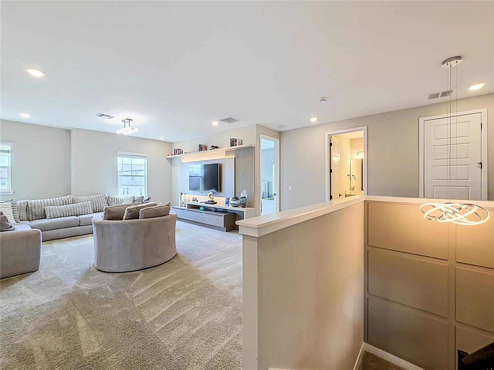 VILLAGES/MINNEOLA HILLS PH 1B - Residential