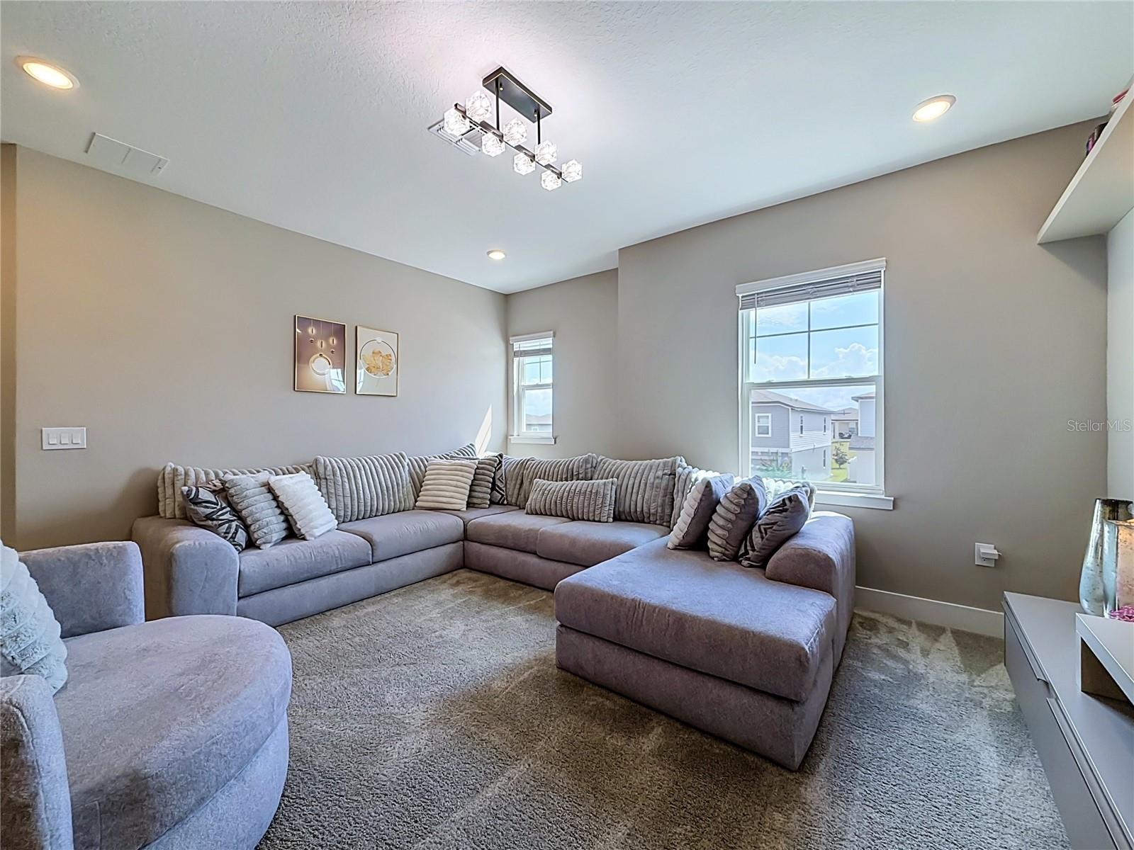 VILLAGES/MINNEOLA HILLS PH 1B - Residential
