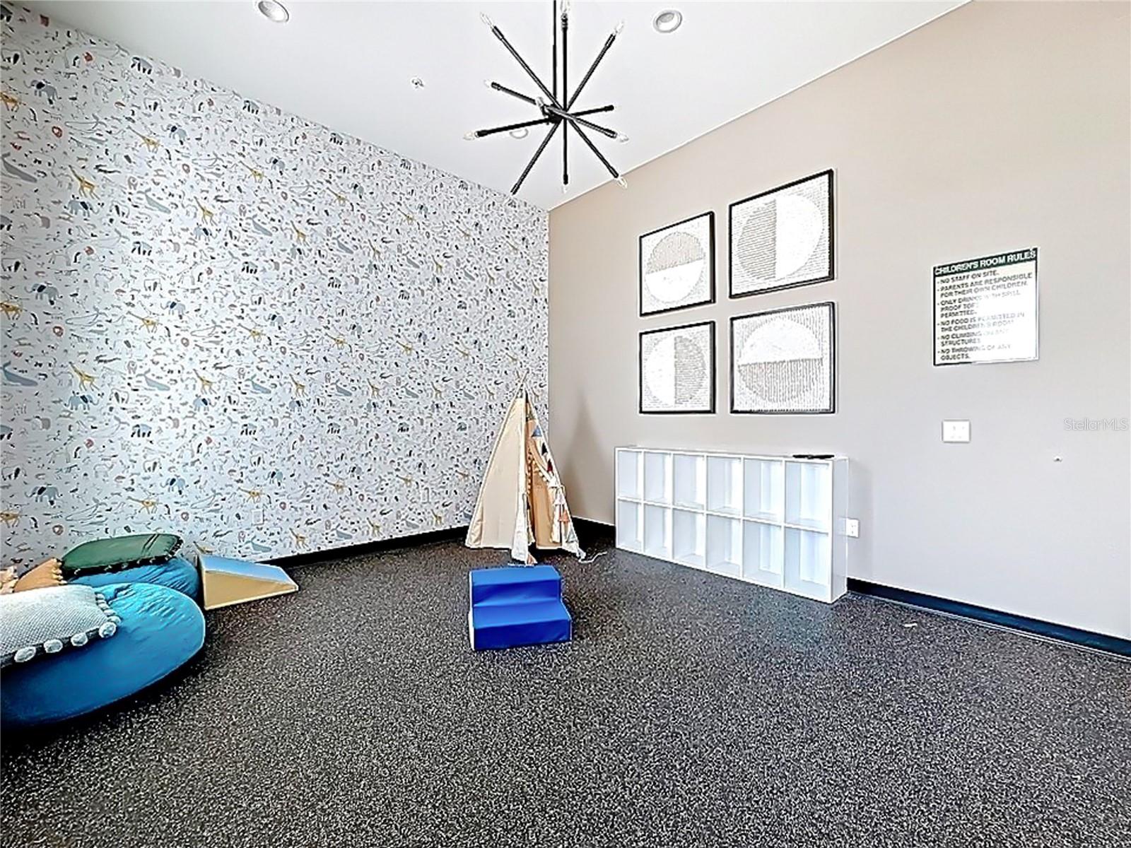 VILLAGES/MINNEOLA HILLS PH 1B - Residential