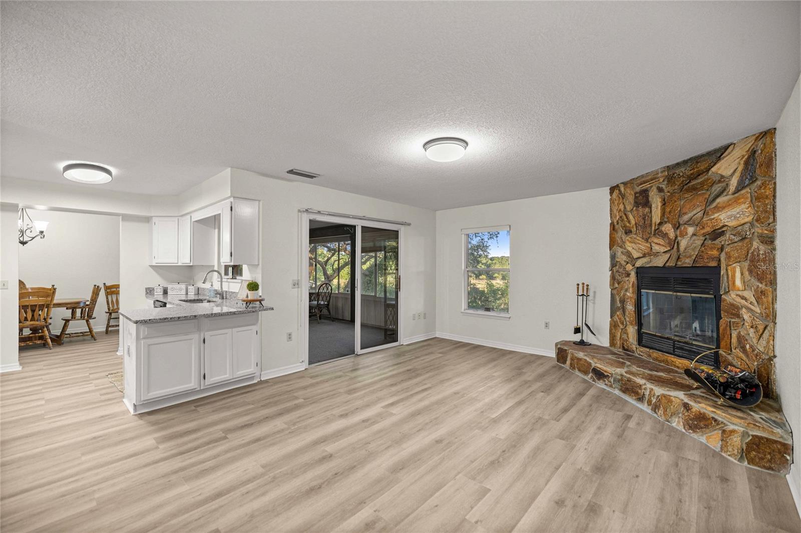 WOODS & LAKES - Residential