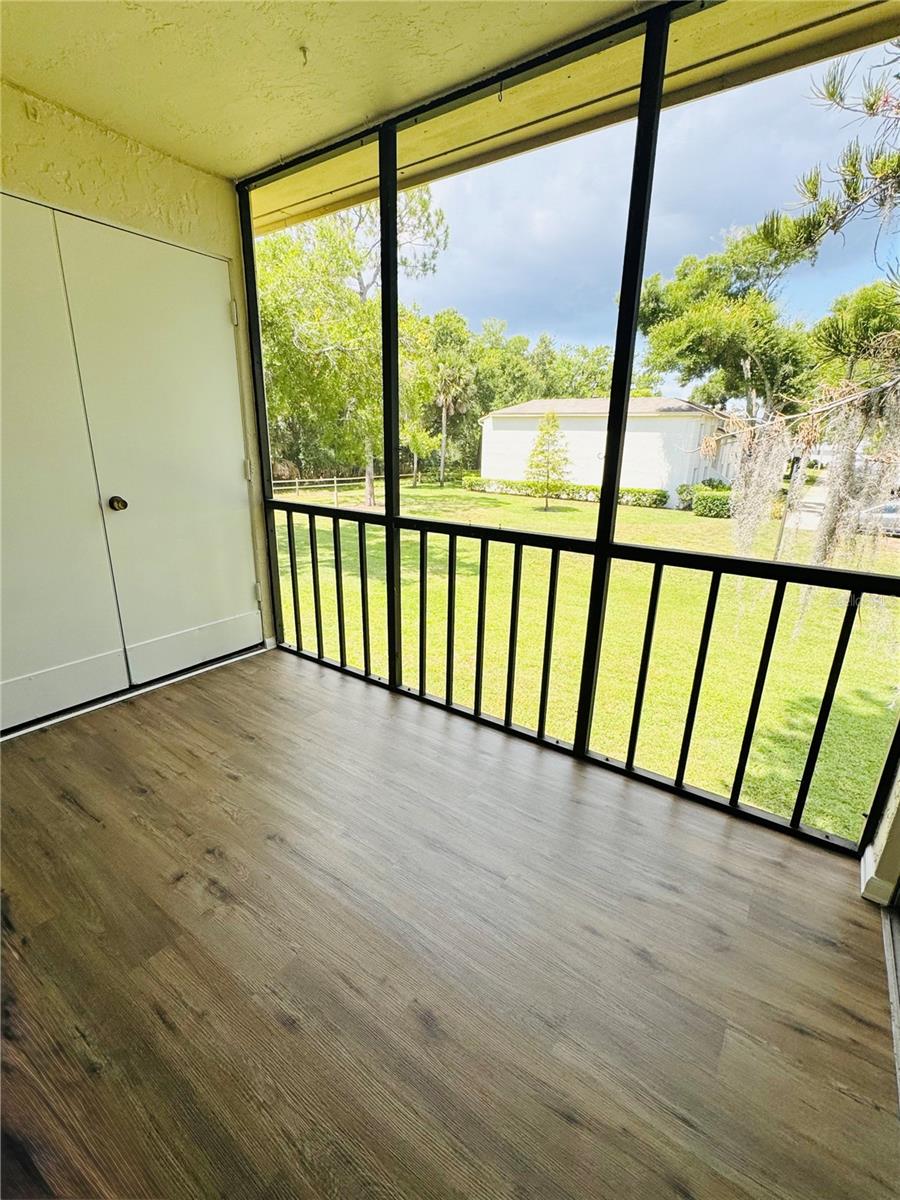 EAST LAKE WOODLANDS CYPRESS ESTATES - Residential Lease