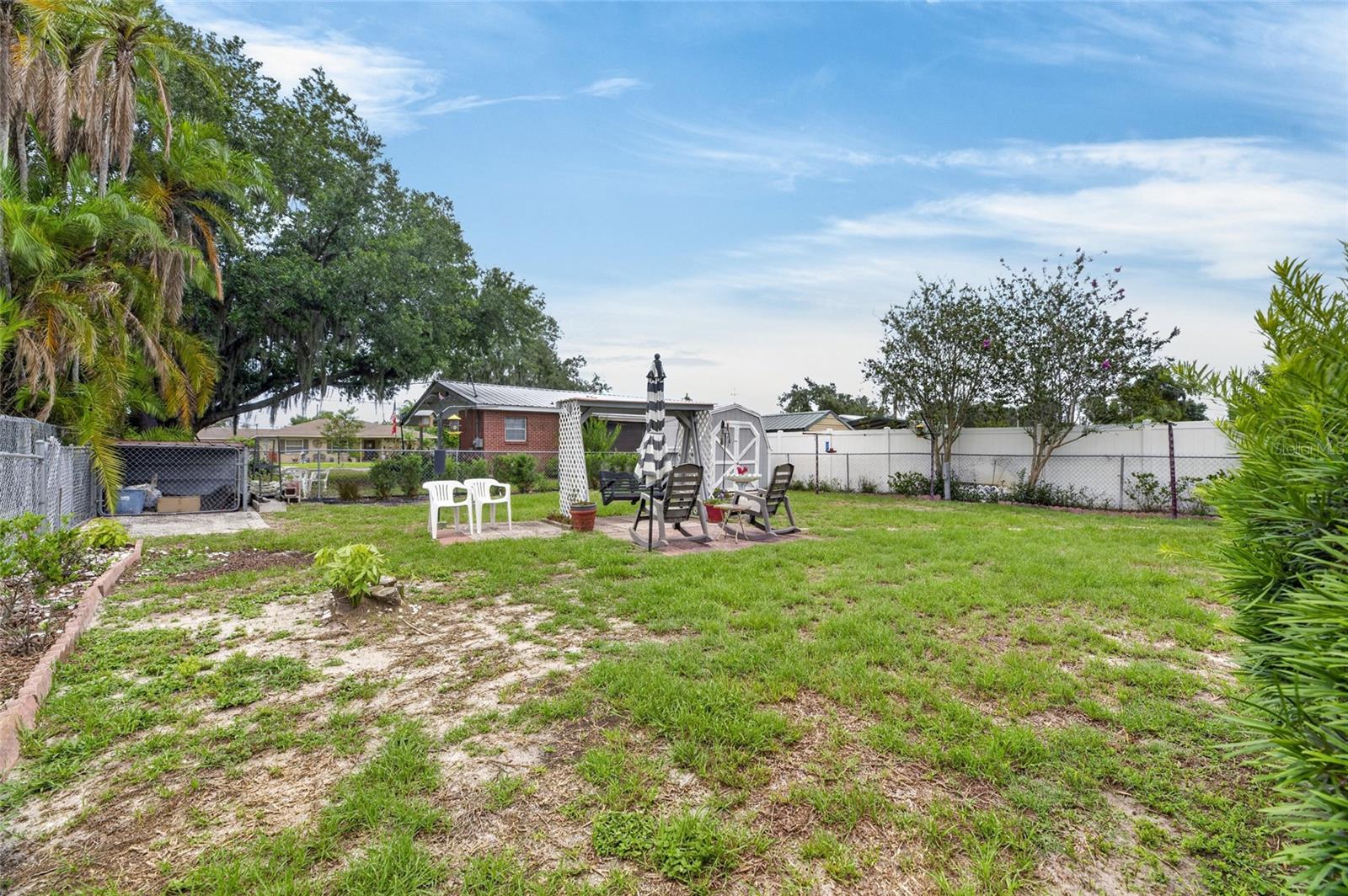 SEMINOLE LAKE ESTATES - Residential