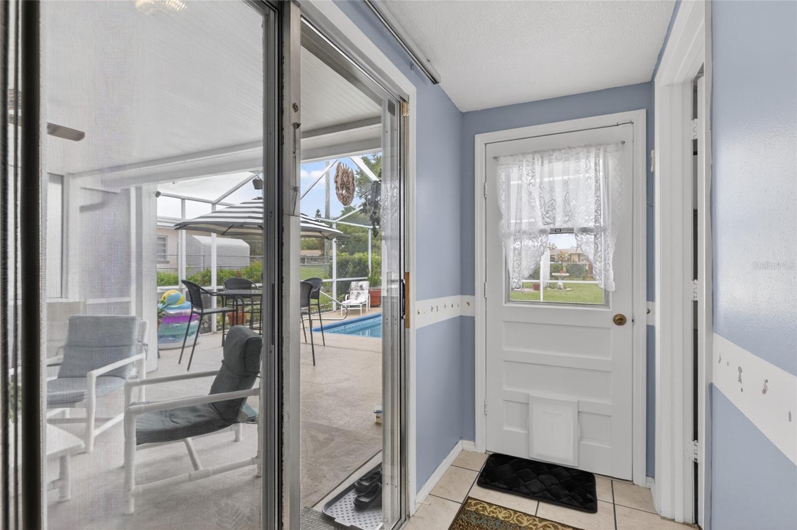 SEMINOLE LAKE ESTATES - Residential