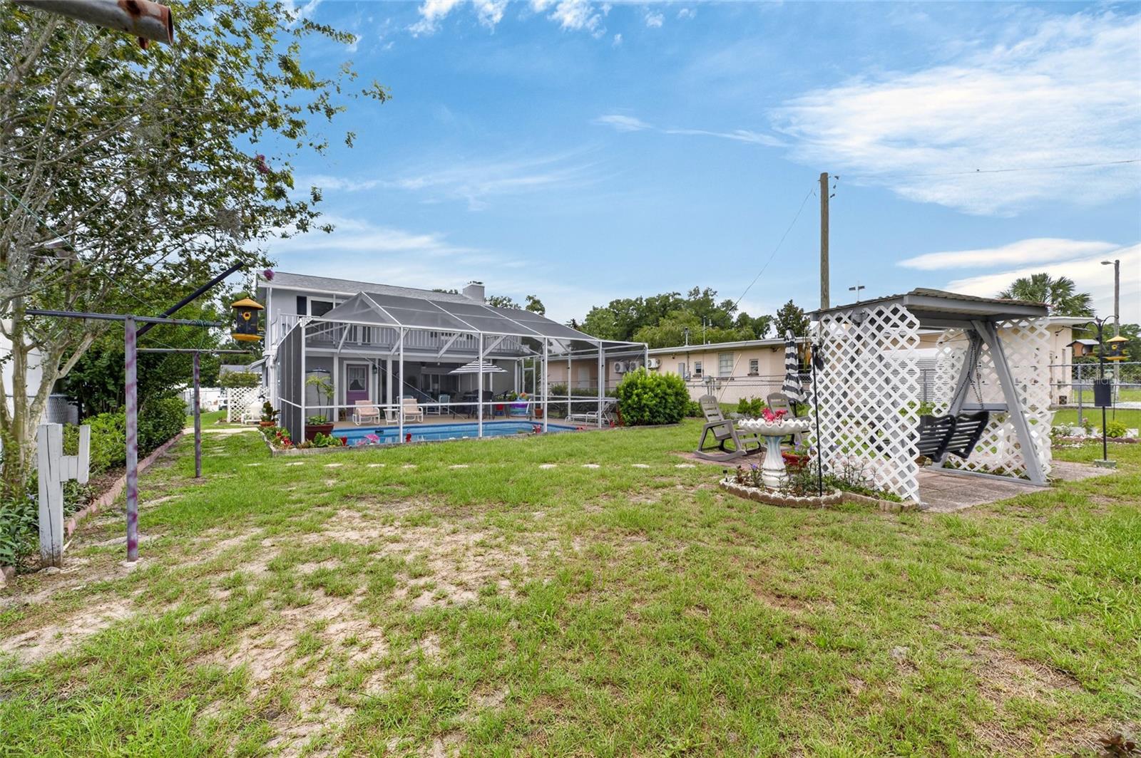 SEMINOLE LAKE ESTATES - Residential