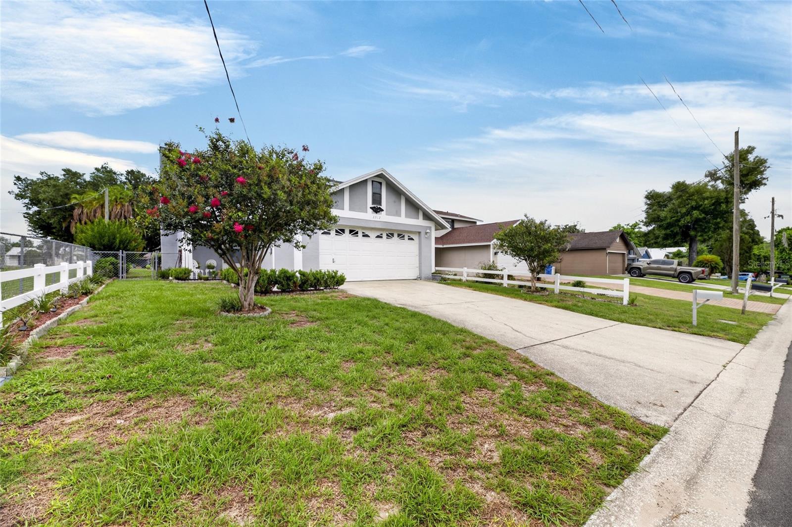 SEMINOLE LAKE ESTATES - Residential