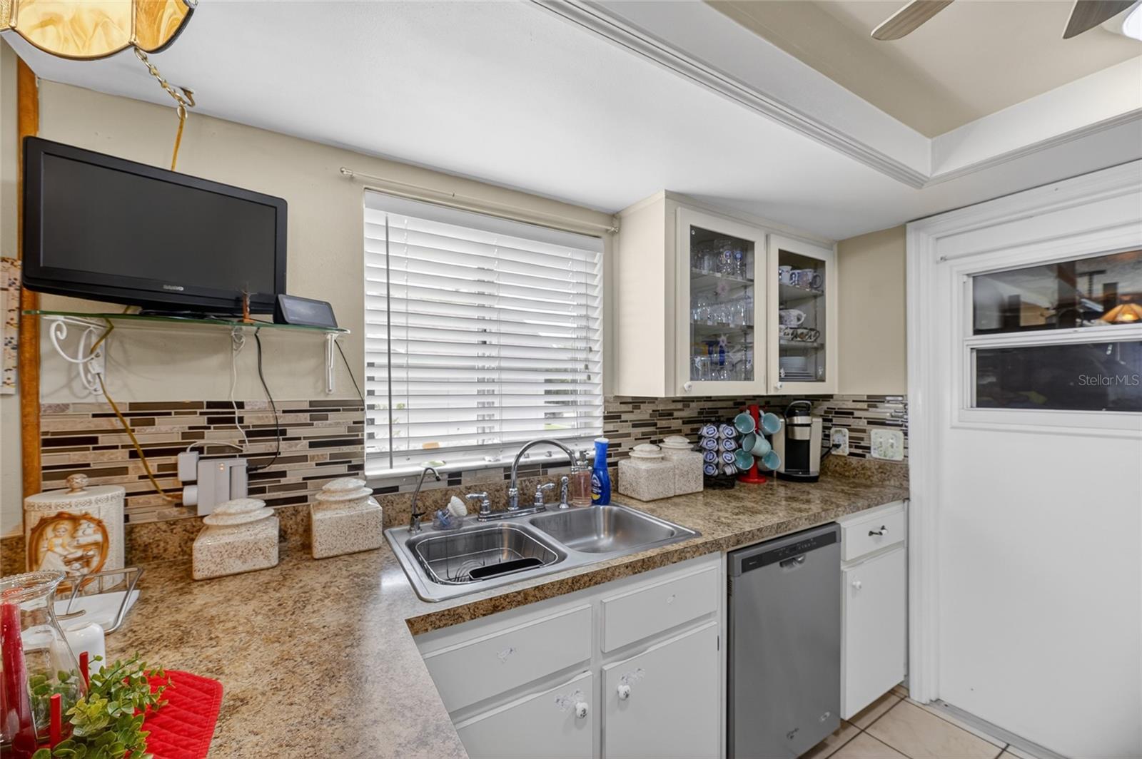 SEMINOLE LAKE ESTATES - Residential