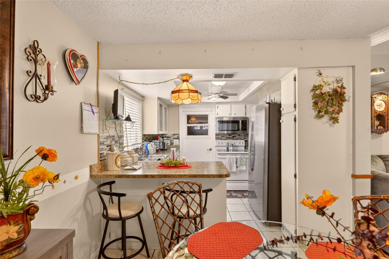 SEMINOLE LAKE ESTATES - Residential