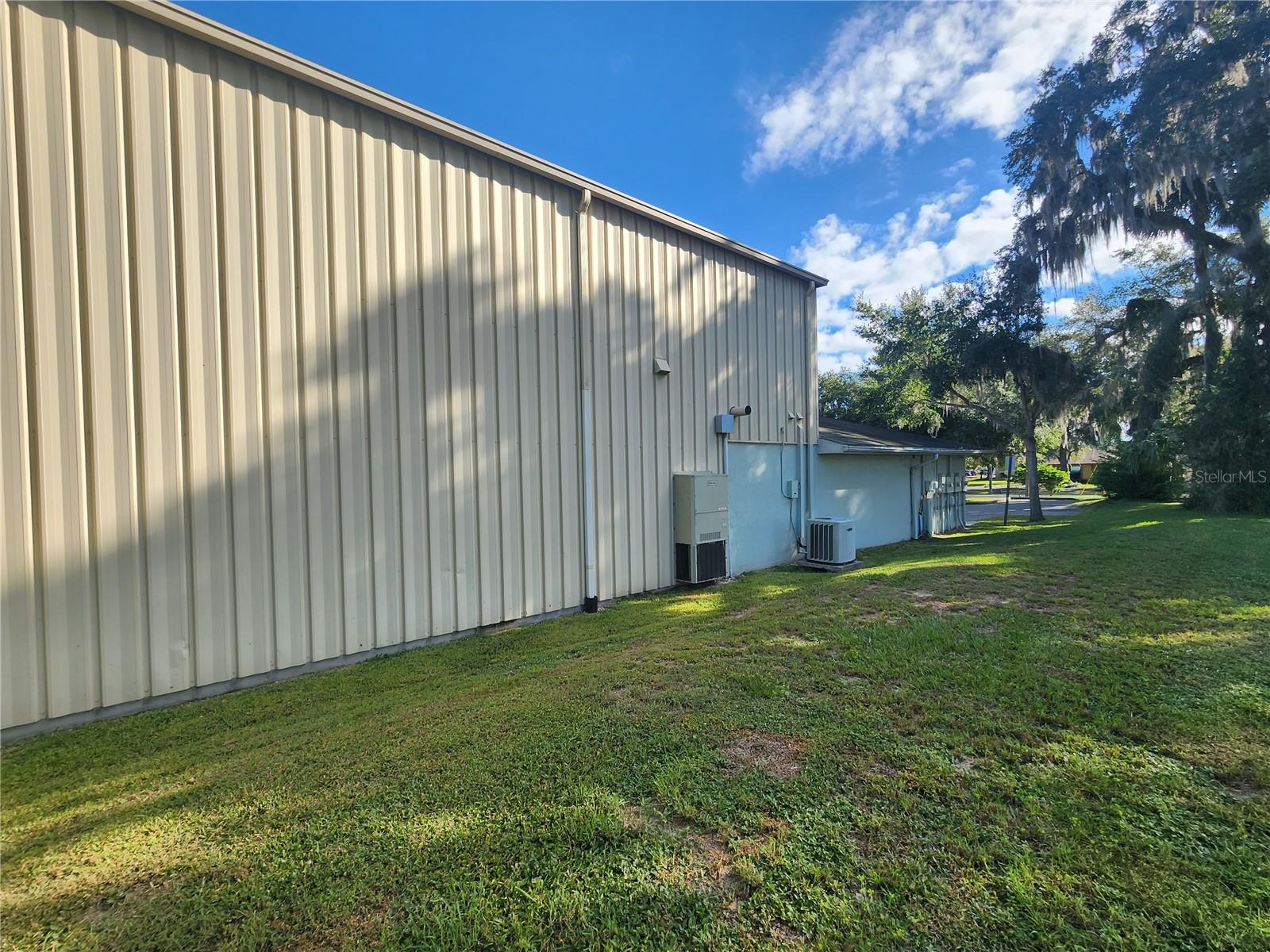 LEESBURG N C LEE ESTATE - Commercial Sale