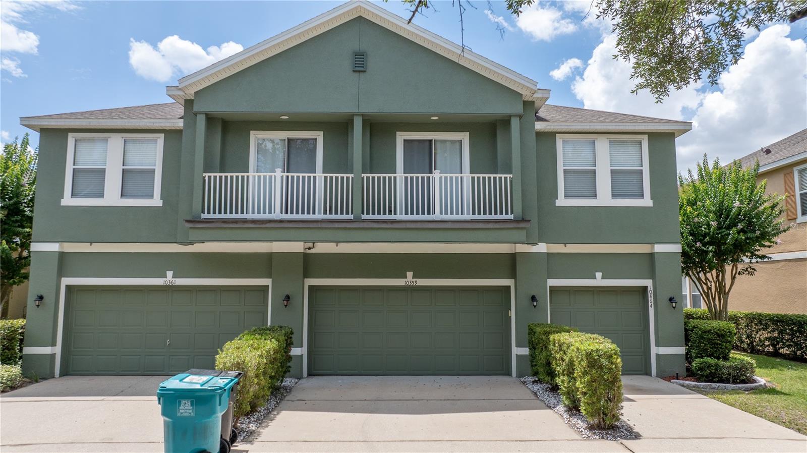VILLAS/EAST PARK - Residential
