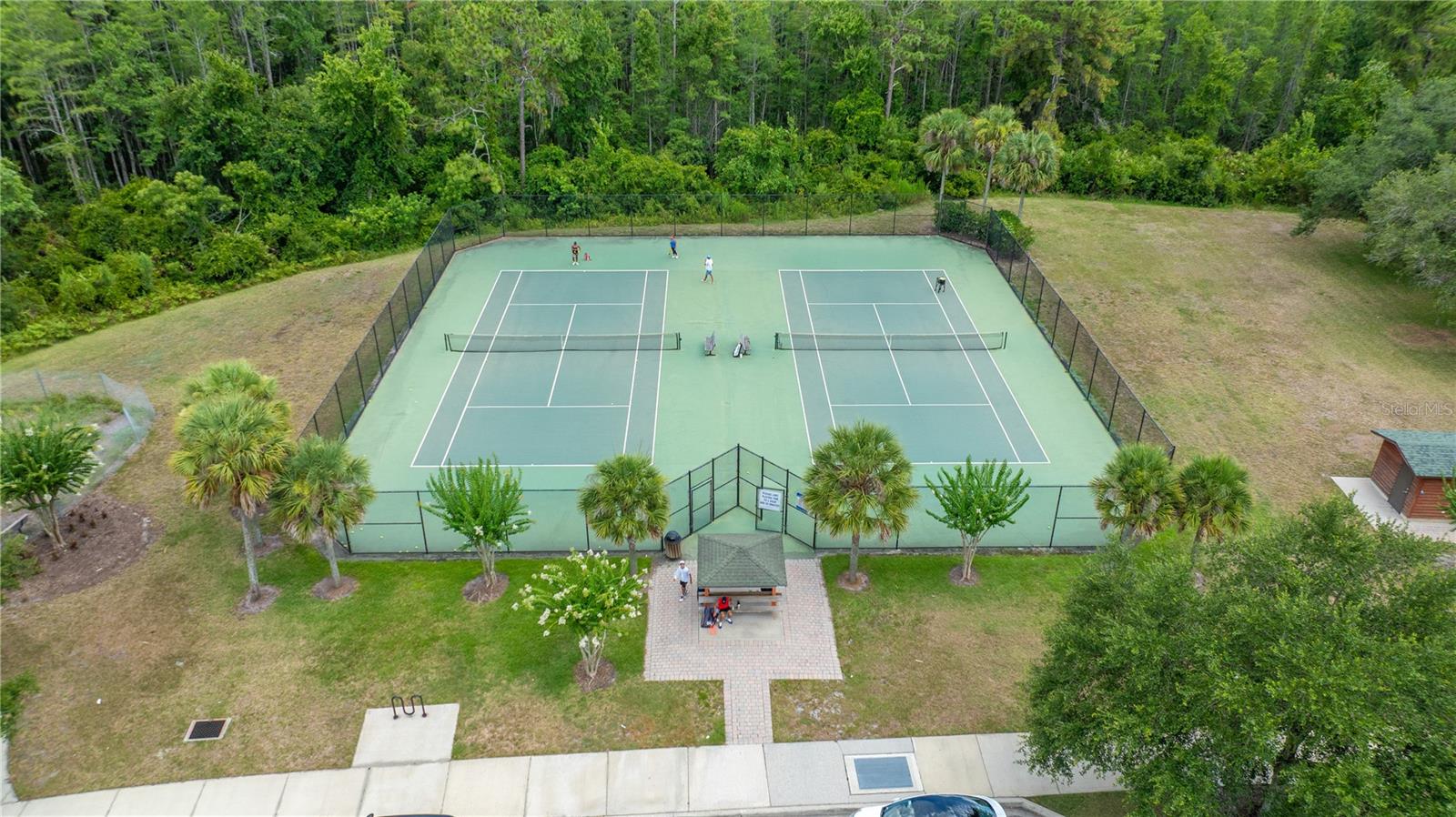 VILLAS/EAST PARK - Residential