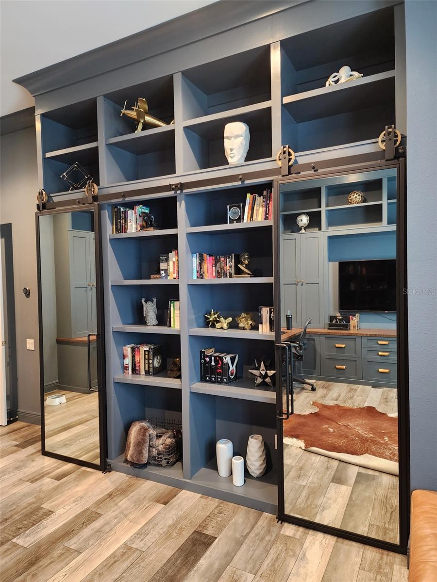 LEGACY ESTS/PALMER RANCH PH I - Residential