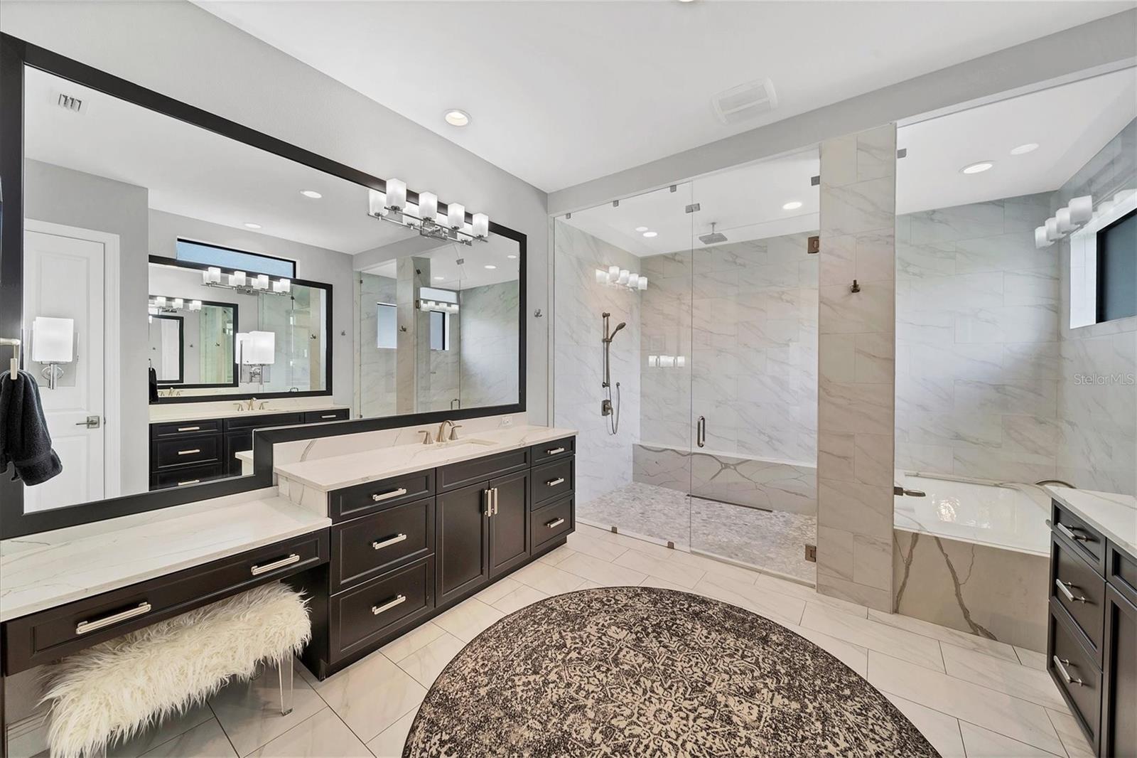 LEGACY ESTS/PALMER RANCH PH I - Residential