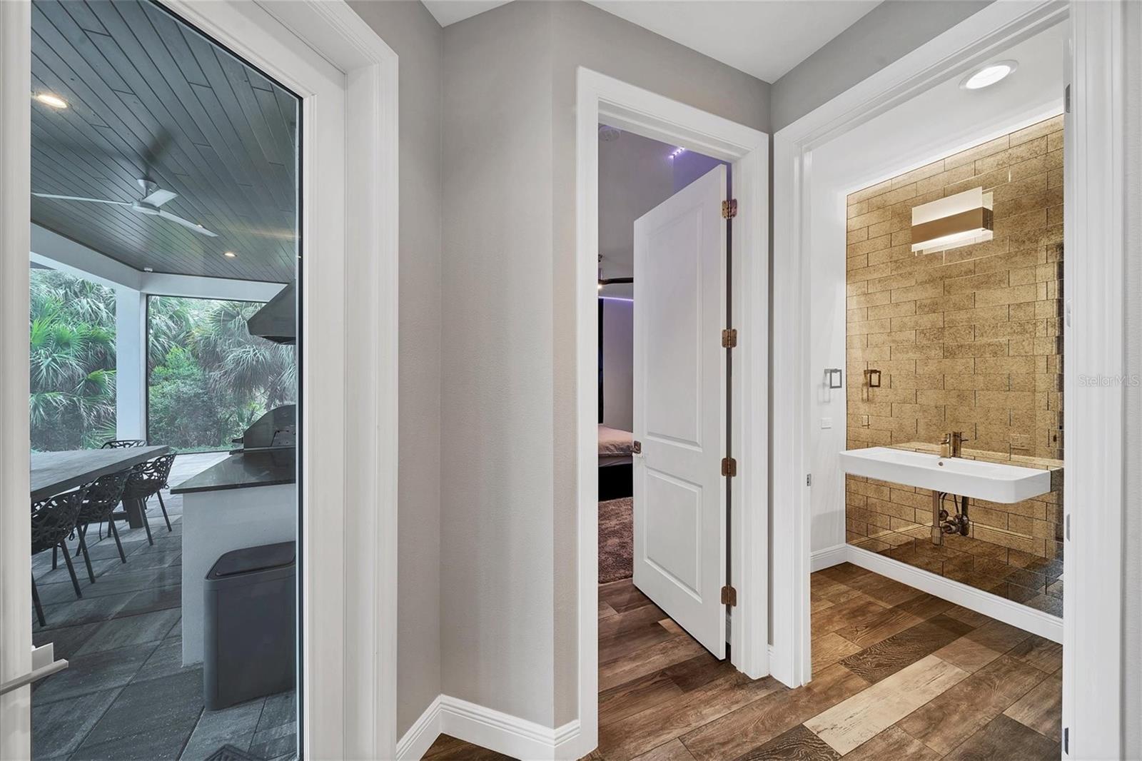 LEGACY ESTS/PALMER RANCH PH I - Residential