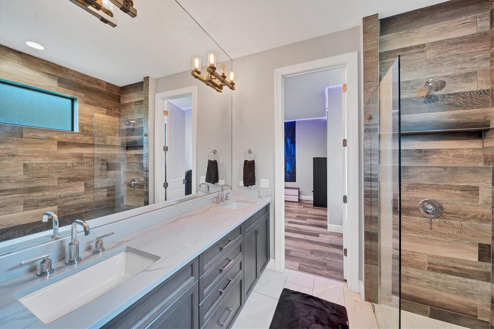 LEGACY ESTS/PALMER RANCH PH I - Residential