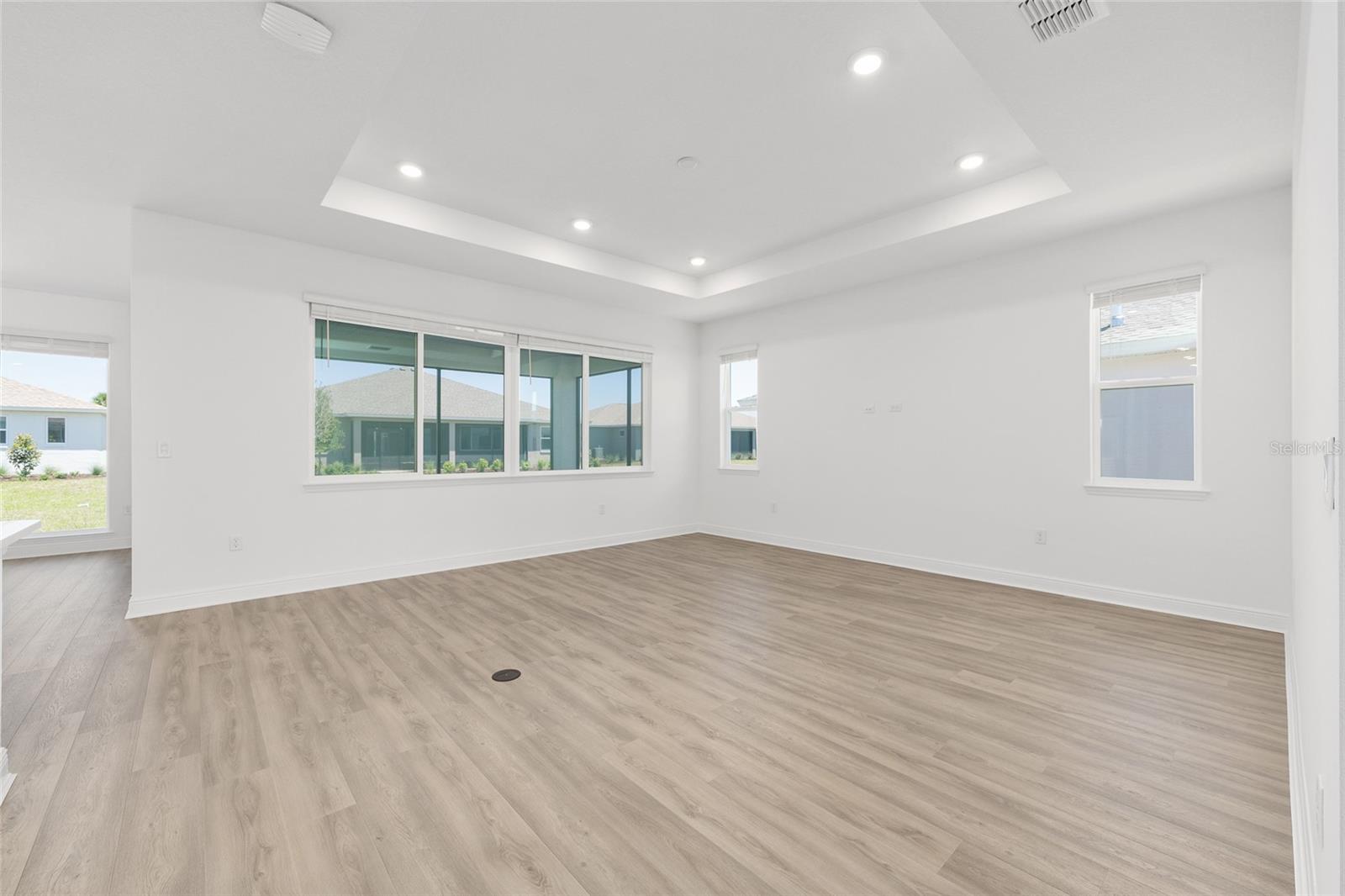 CANDLER HILL - Residential