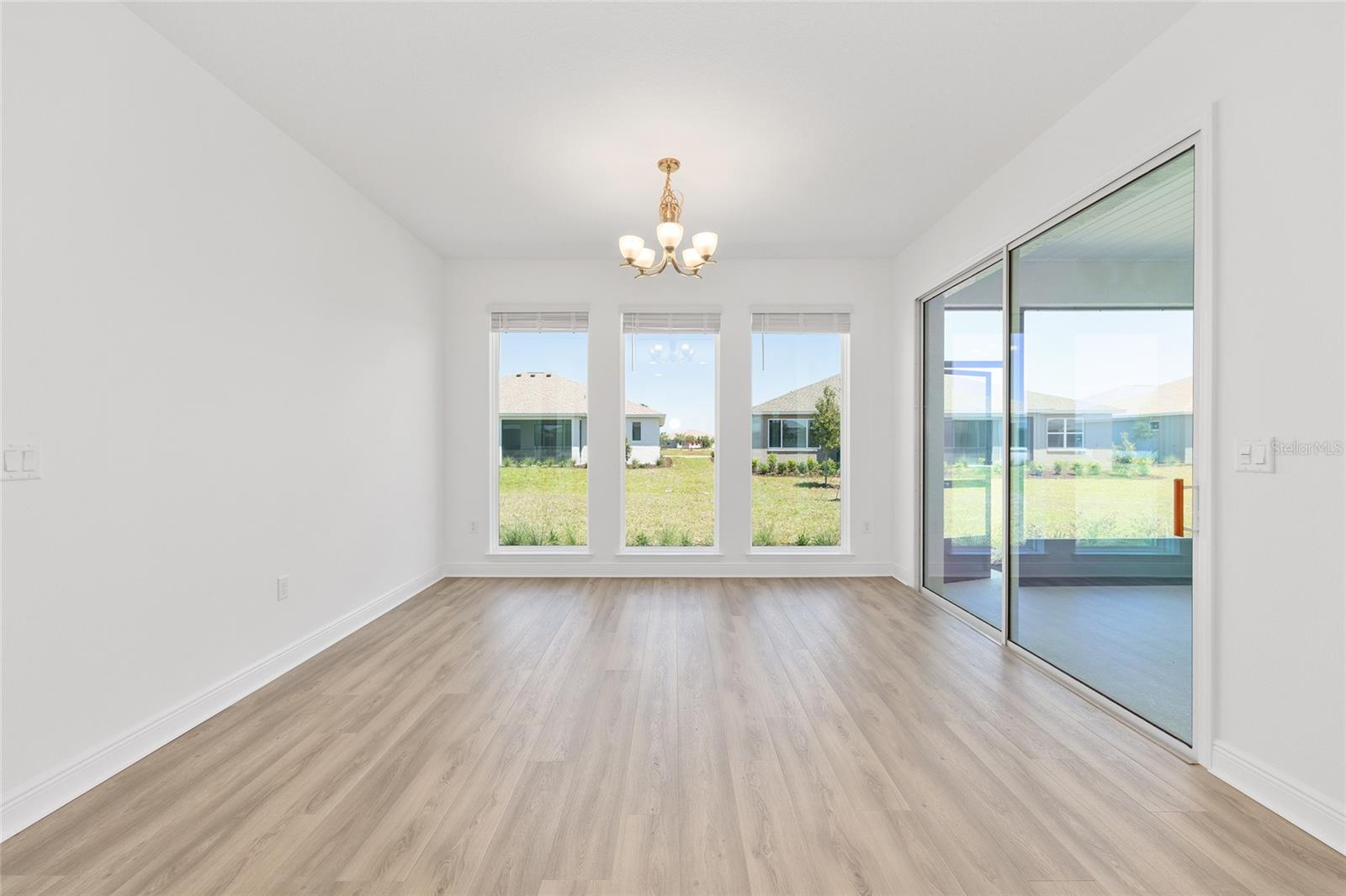 CANDLER HILL - Residential