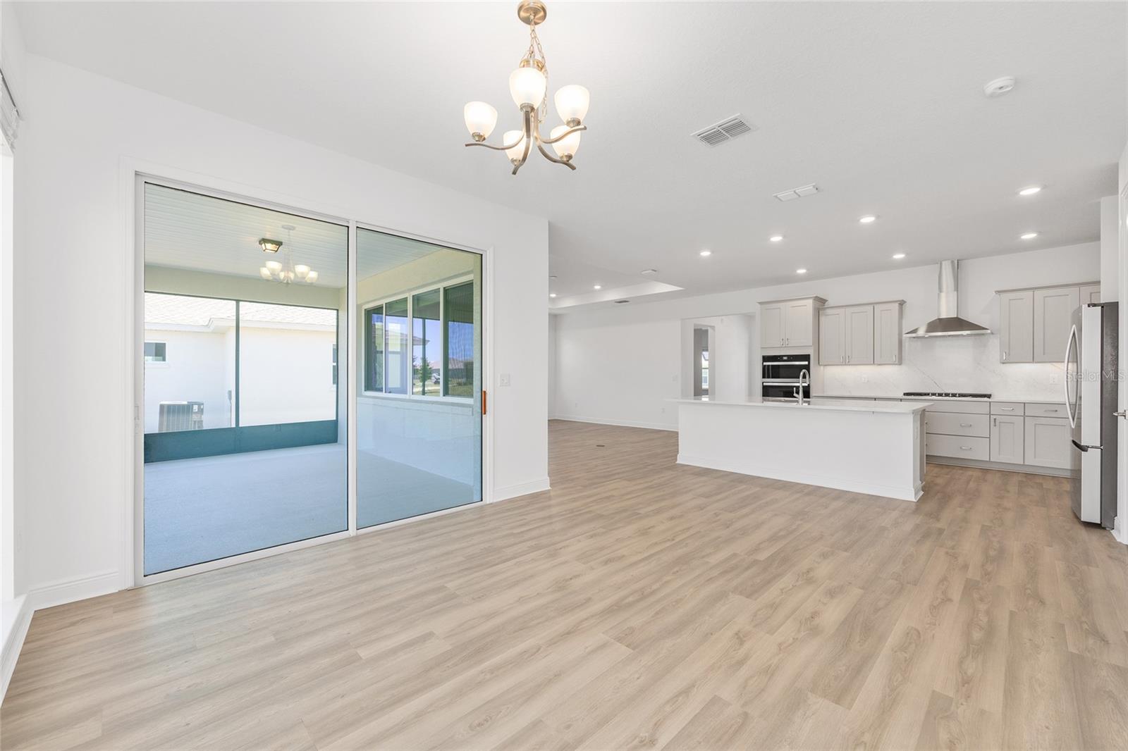 CANDLER HILL - Residential