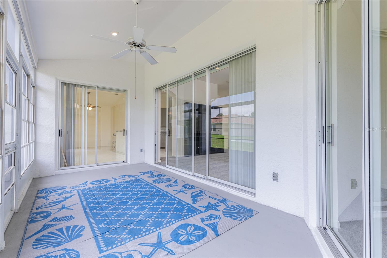 LAUREL RIDGE 02 - Residential