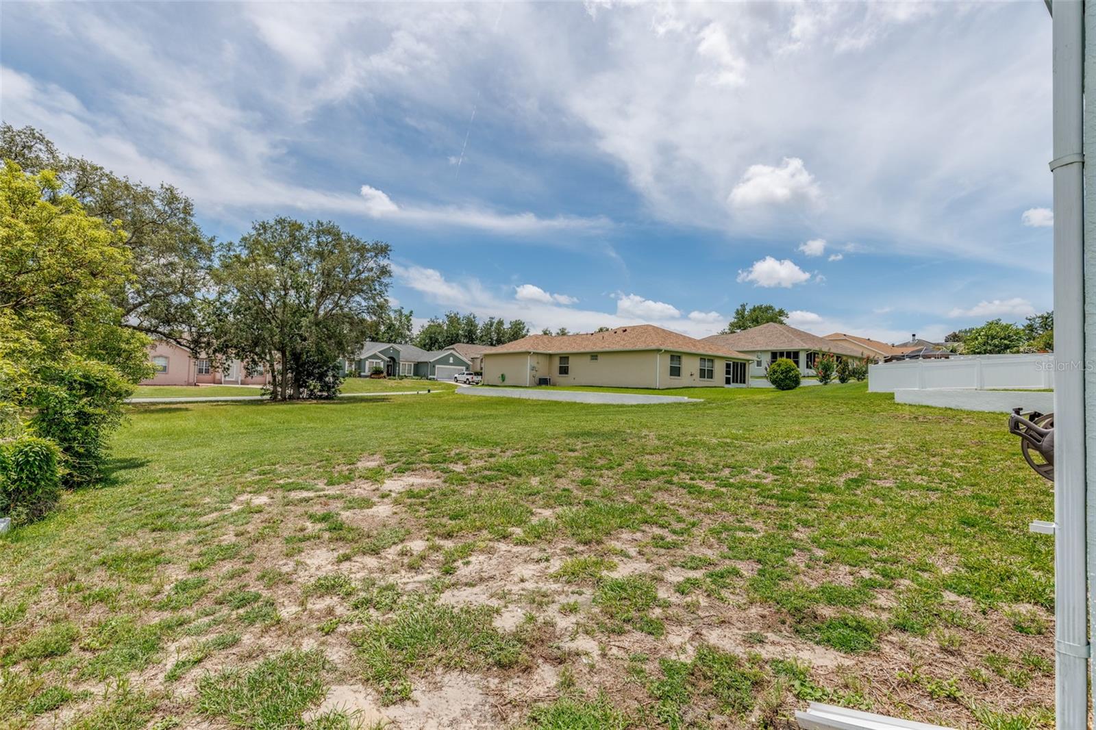 LAUREL RIDGE 02 - Residential