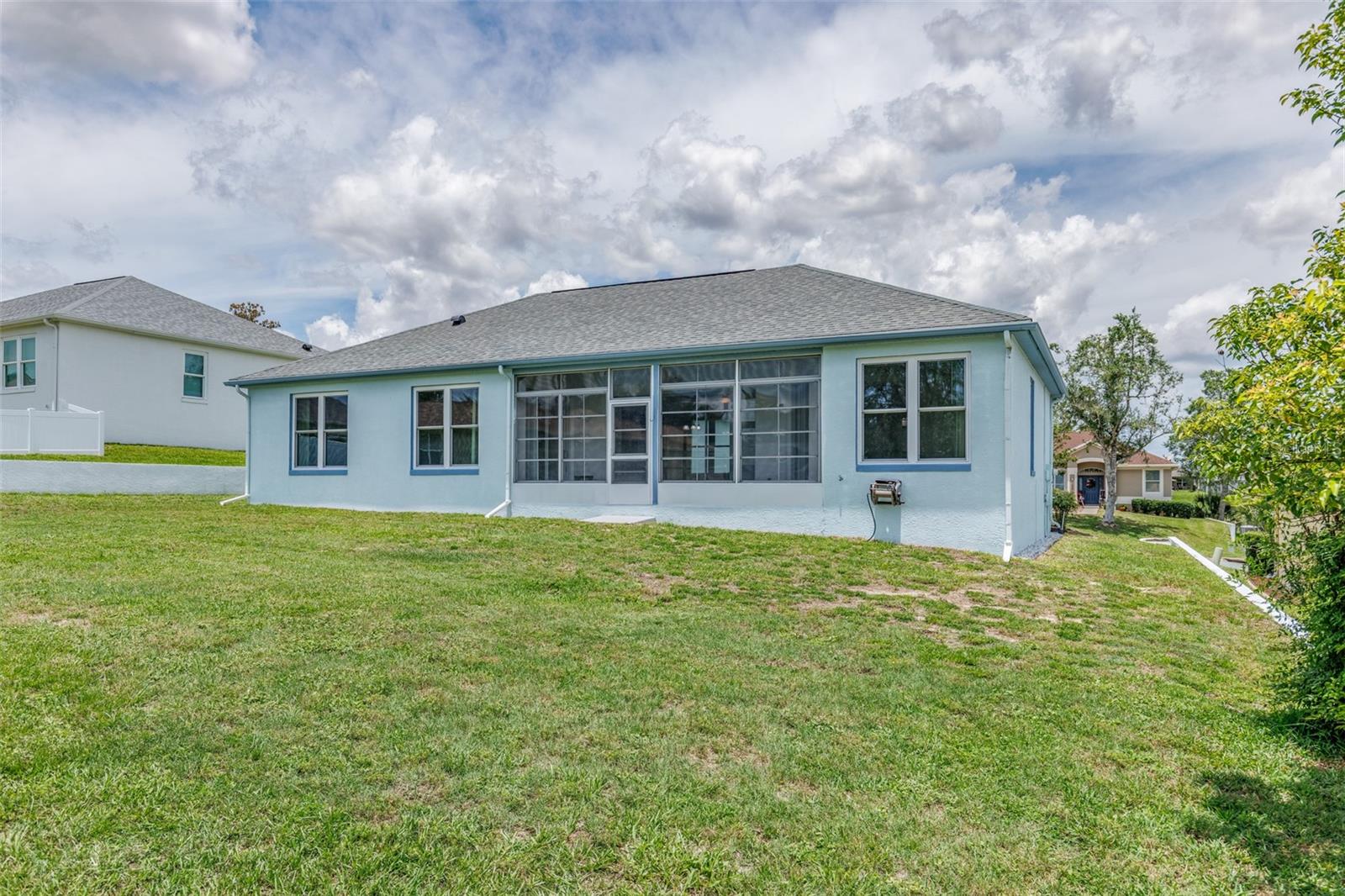 LAUREL RIDGE 02 - Residential