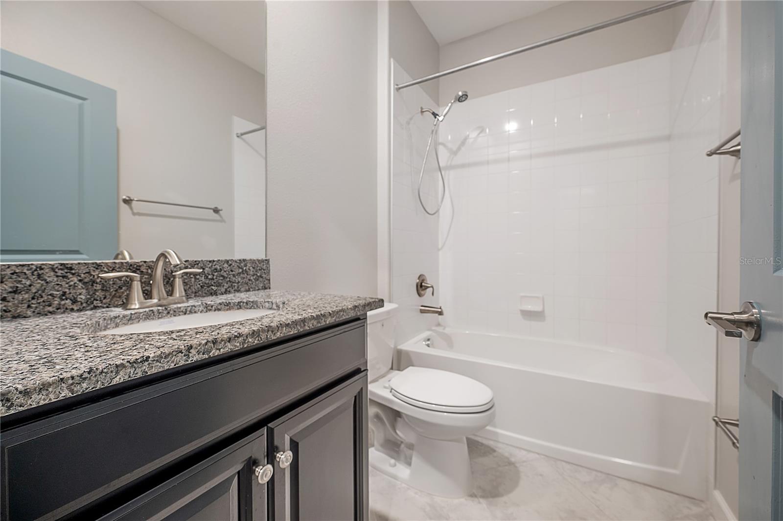 RIVERCREST LAKES - Residential
