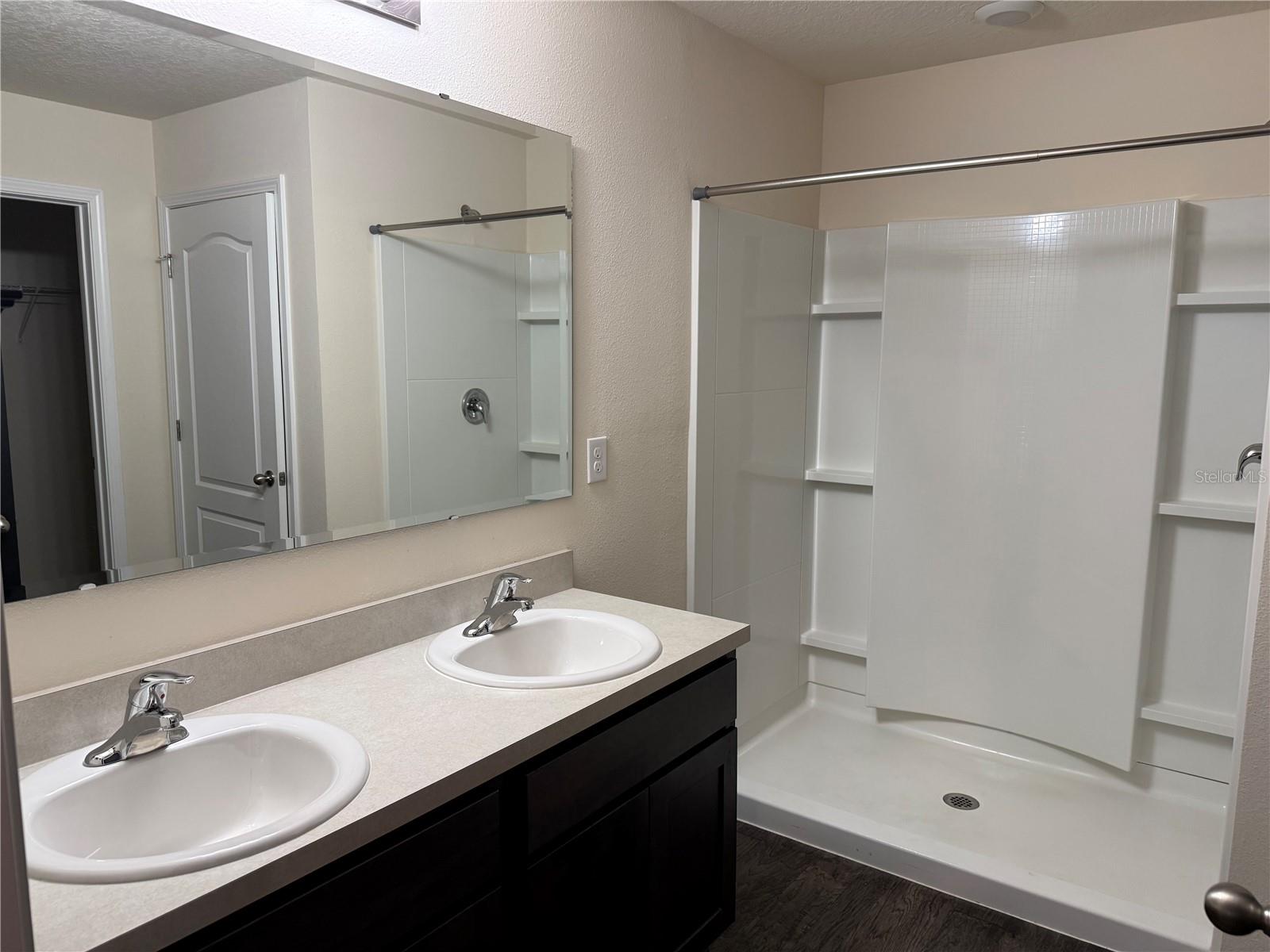 GRAND RESERVE PH 4 - Residential