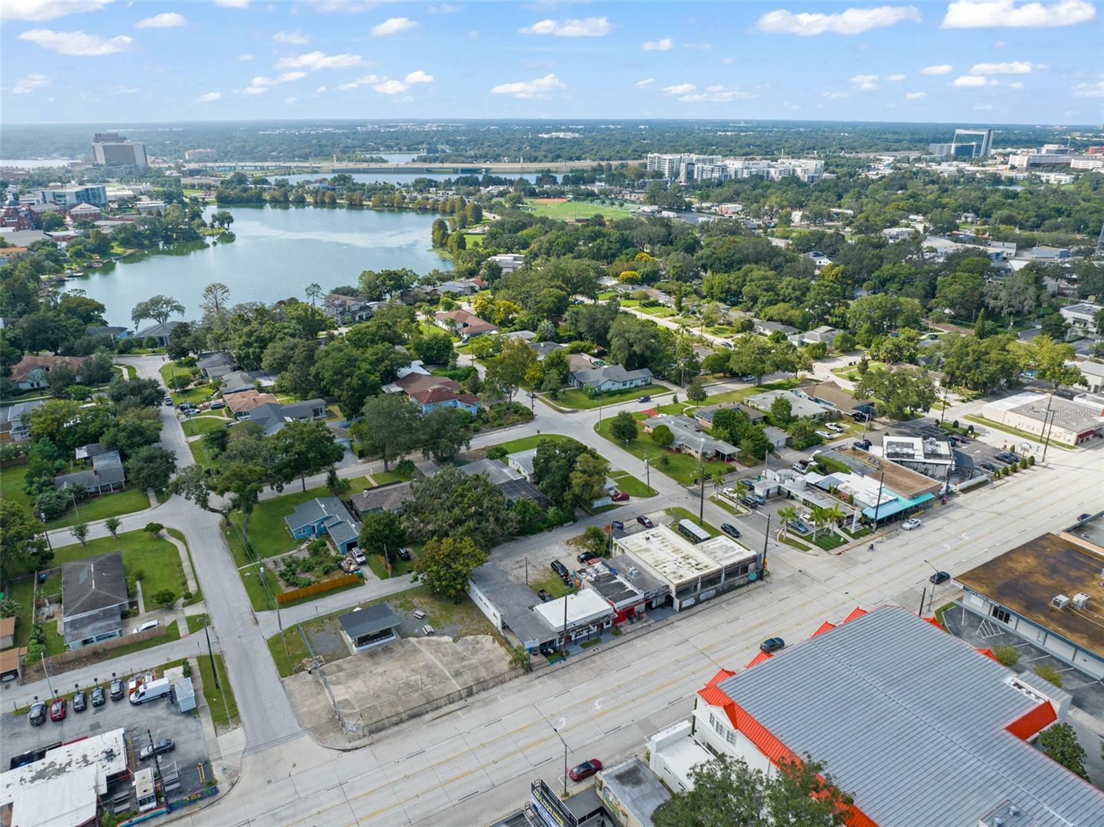LAKE HIGHLANDS HEIGHTS - Residential Income