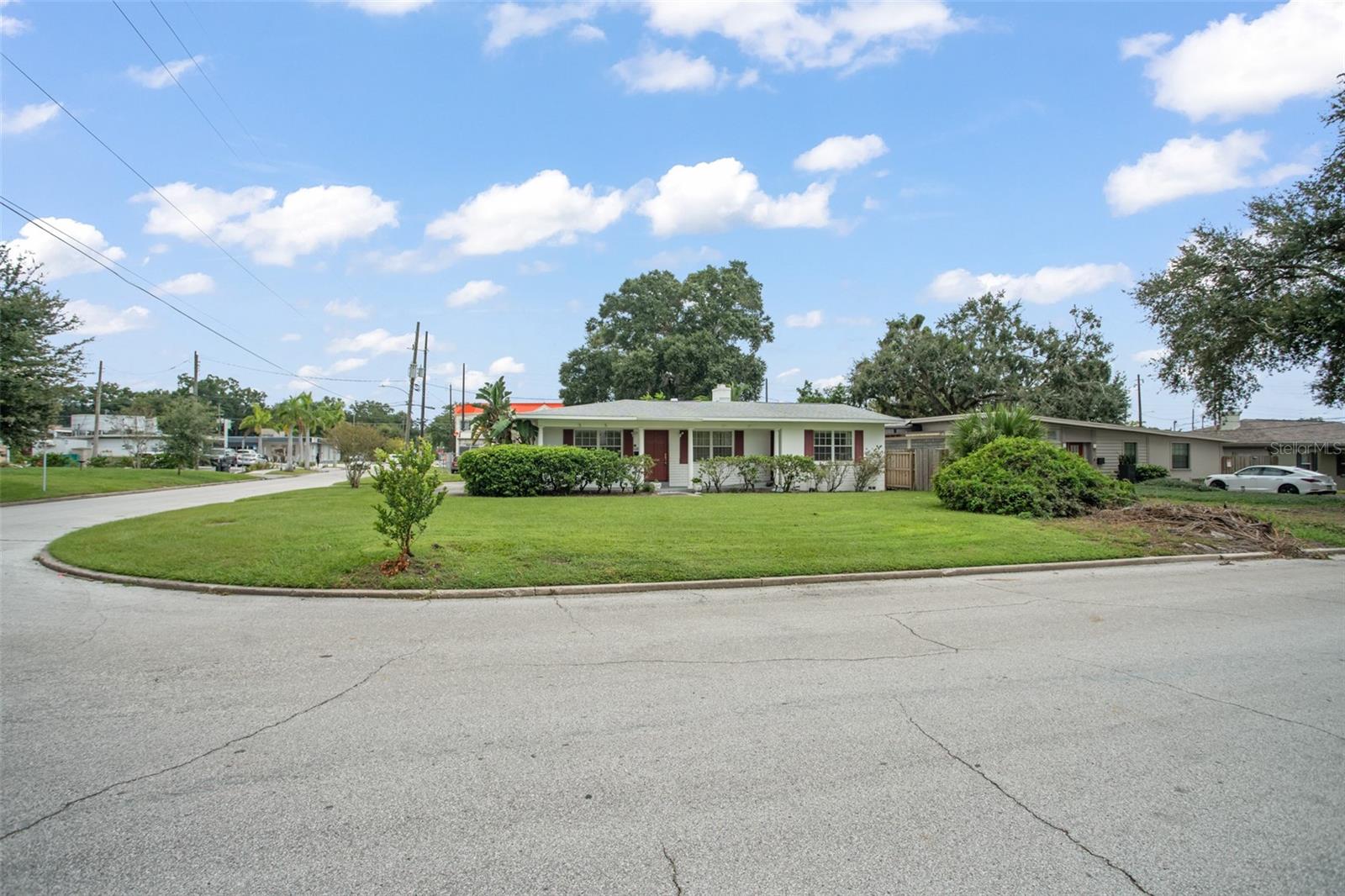 LAKE HIGHLANDS HEIGHTS - Residential Income