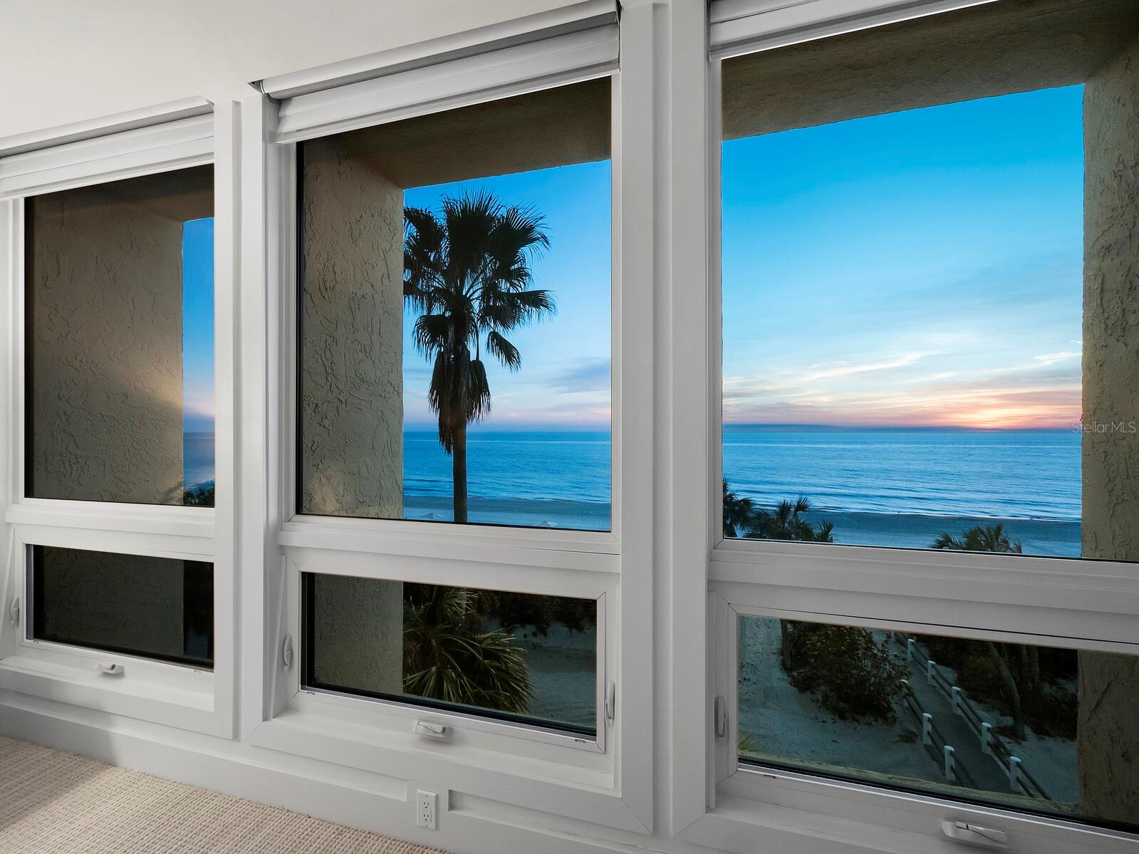 BEACHPLACE I - Residential