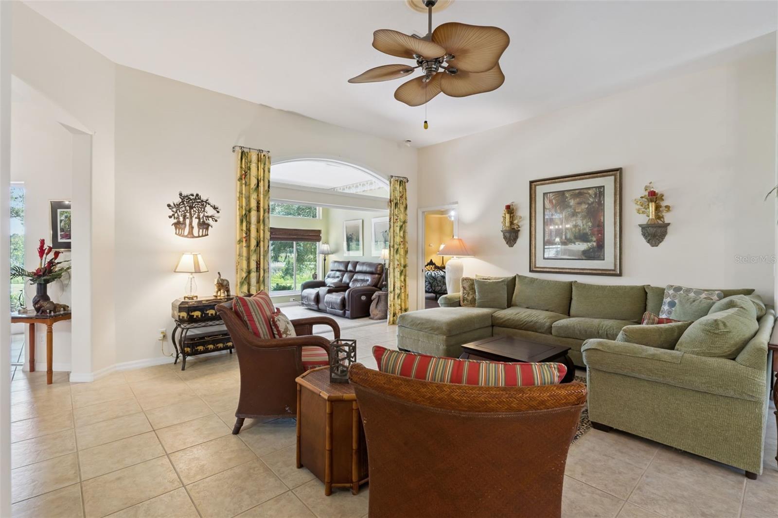 ROYAL HIGHLANDS PH 02-A LT 1173 ORB 2040 - Residential