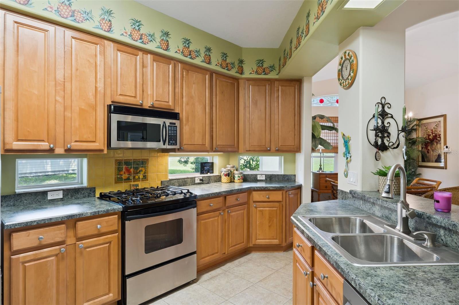 ROYAL HIGHLANDS PH 02-A LT 1173 ORB 2040 - Residential