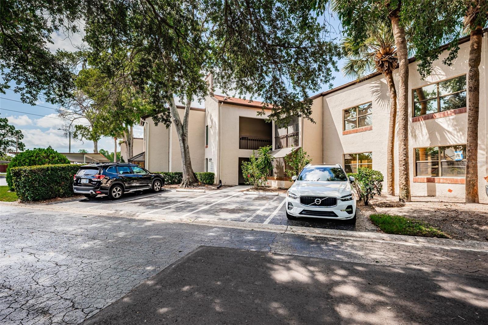 ESTANCIA CONDO - Residential