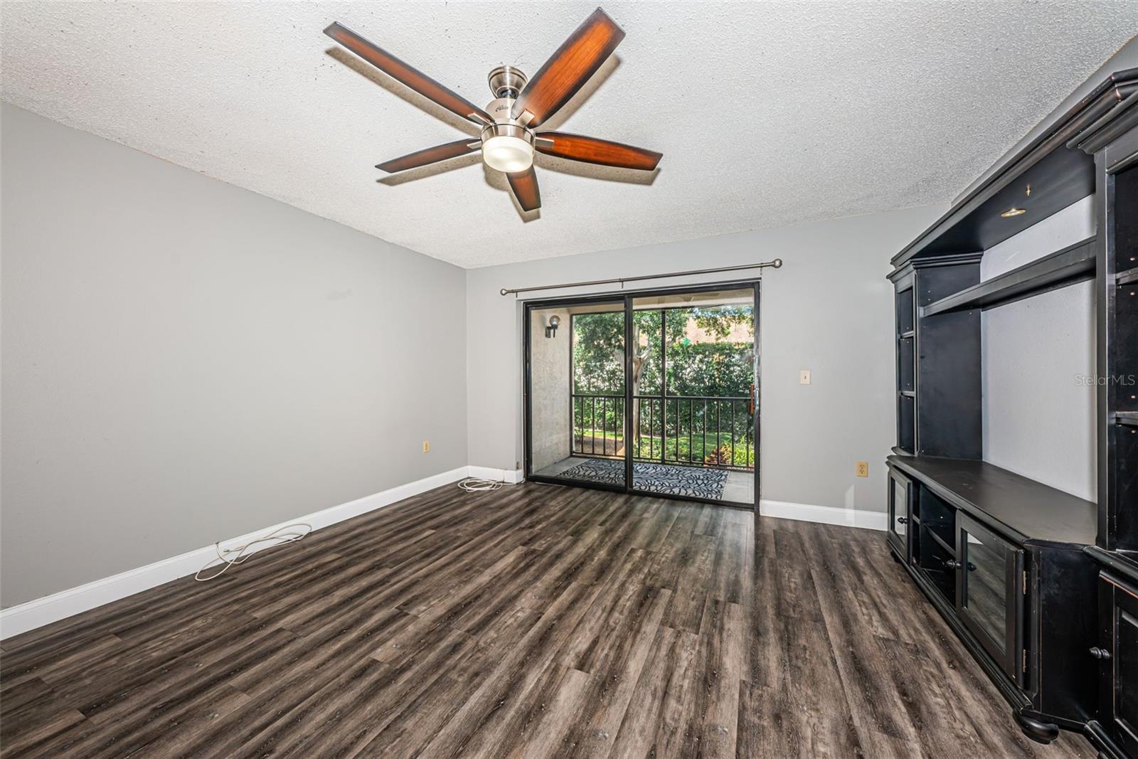ESTANCIA CONDO - Residential