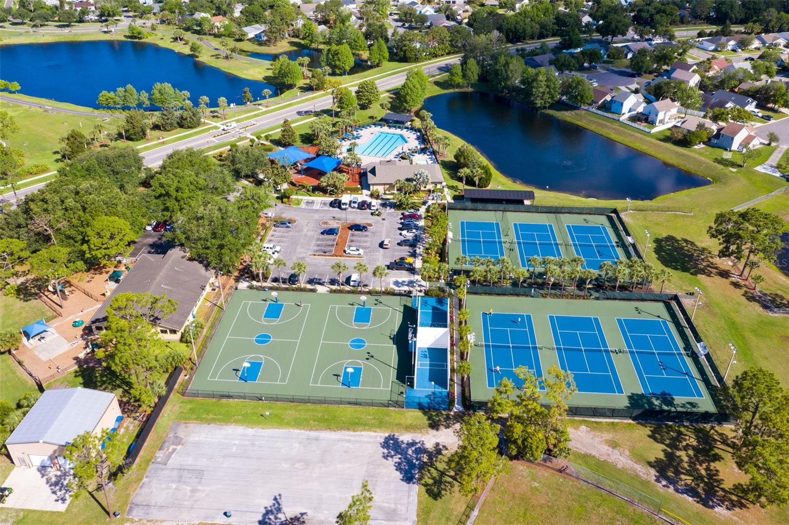WATERFORD LAKES TR N27 - Residential