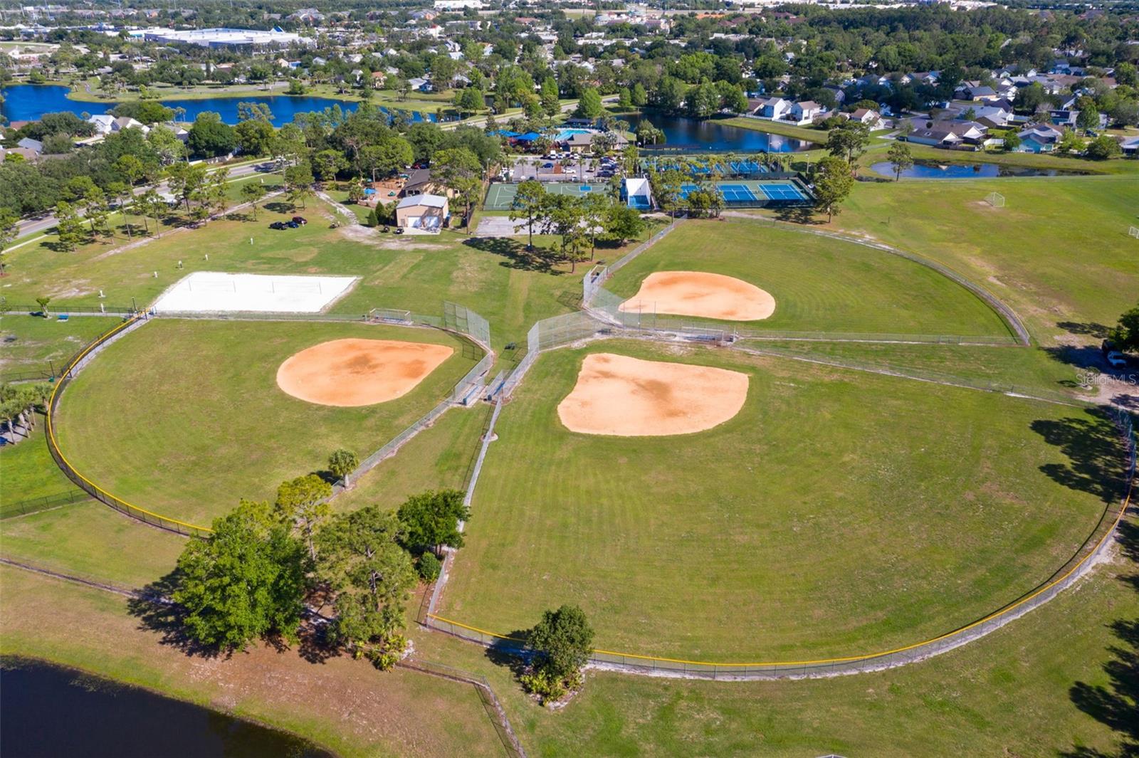 WATERFORD LAKES TR N27 - Residential