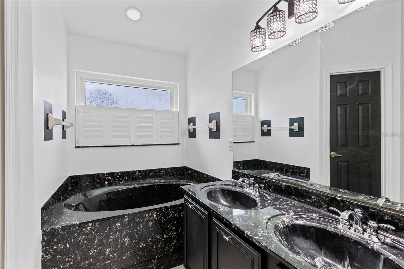 WATERFORD LAKES TR N27 - Residential